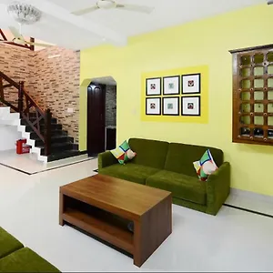 Guest house Grand Avenue Executive Thiruvananthapuram