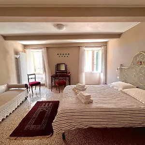 casa-albertina.it-tuscanyhotel.com/