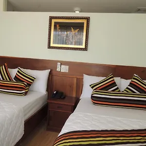 https://art-deluxe-hotel.nhatrangbesthotels.com